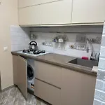 Dvoryanskay Apartment *